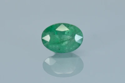 Emerald Stone (Panna Stone) Zambia - 4.00 Ratti