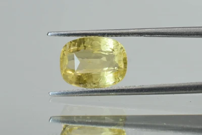 Yellow Sapphire Stone (Pukhraj Stone) Sri Lanka - 4.62 Ratti