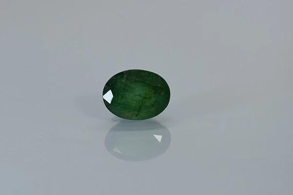 Emerald Stone (Panna Stone) Brazil - 3.52 Ratti