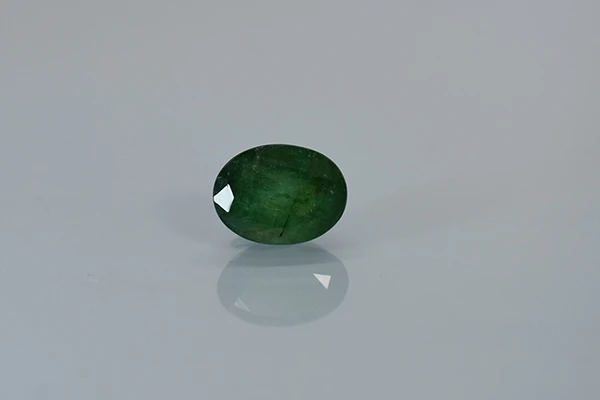 Emerald Stone (Panna Stone) Brazil - 4.92 Ratti