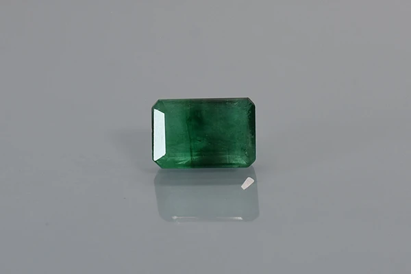 Emerald Stone (Panna Stone) Brazil - 6.20 Ratti