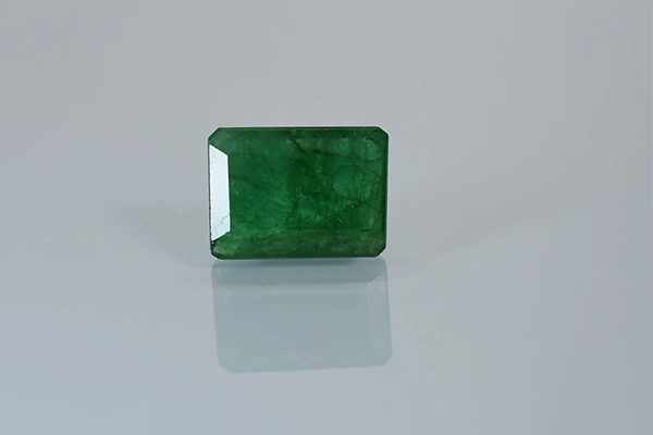 Emerald Stone (Panna Stone) Brazil - 7.30 Ratti