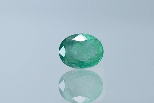 Emerald Stone (Panna Stone) Zambia - 5.10 Ratti