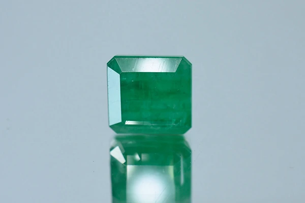 Emerald Stone (Panna Stone) Zambia - 7.91 Ratti