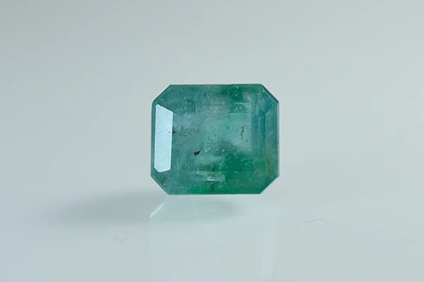 Emerald Stone (Panna Stone) Zambia - 8.70 Ratti