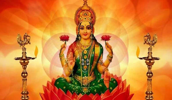 ॥वैभव प्रदाता श्री सूक्त॥